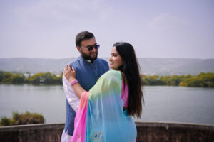 wedding couple poses